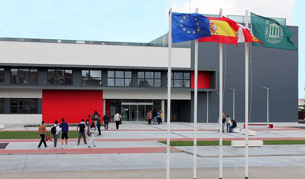 El grado de Ingeniería Informática de la UEMC organiza la IX Jornada sobre ciberseguridad