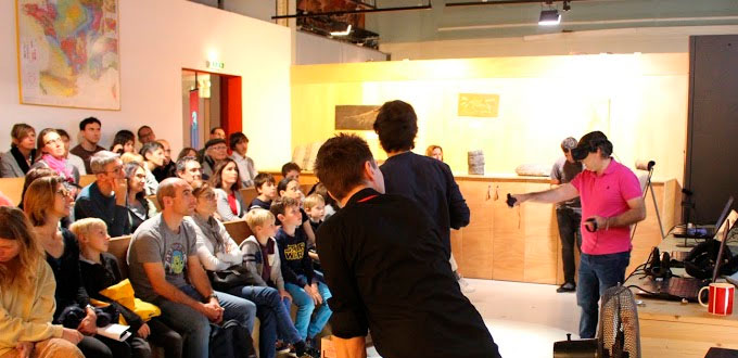 El proyecto de Virtual Dor, una Spin-Off de la Universidad de Almería, se presentó en Fiesta de la Ciencia de París