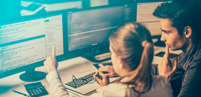 Ingeniería informática a la cabeza de las ocho profesiones más demandadas