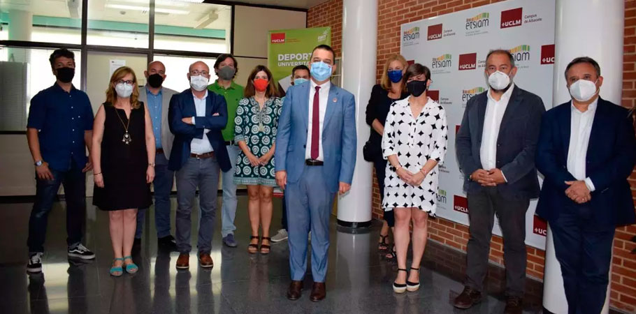 Estudiantes de la UCLM en Albacete trabajarán en el desarrollo de la tecnología ‘blockchain’ en el sector vitivinícola de la región