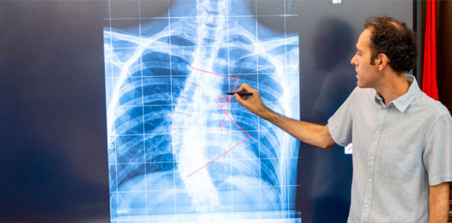 La UCAM lidera una investigación para crear un dispositivo que mejora la calidad de las radiografías