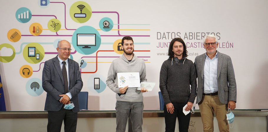 El ingeniero informático Adrián Arroyo Calle, ganador del premio estudiantes en el Quinto Concurso de Datos Abiertos de la Junta de Castilla y León