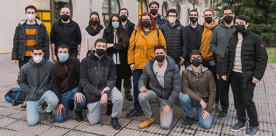 31 estudiantes de la UPNA concursan en la competición internacional de programación “Google Hashcode”