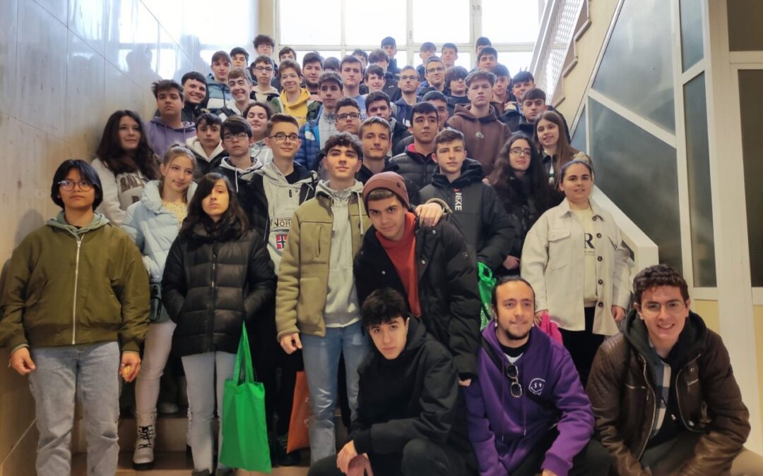 105 estudiantes de secundaria y bachillerato participan en la XI Olimpiada Informática de Extremadura