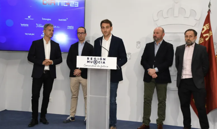 El Día Internacional de las Tecnologías de la Información ‘Diatic23’ en la Región de Murcia analizará el desarrollo de la Inteligencia Artificial en la generación de empleo, riqueza y bienestar