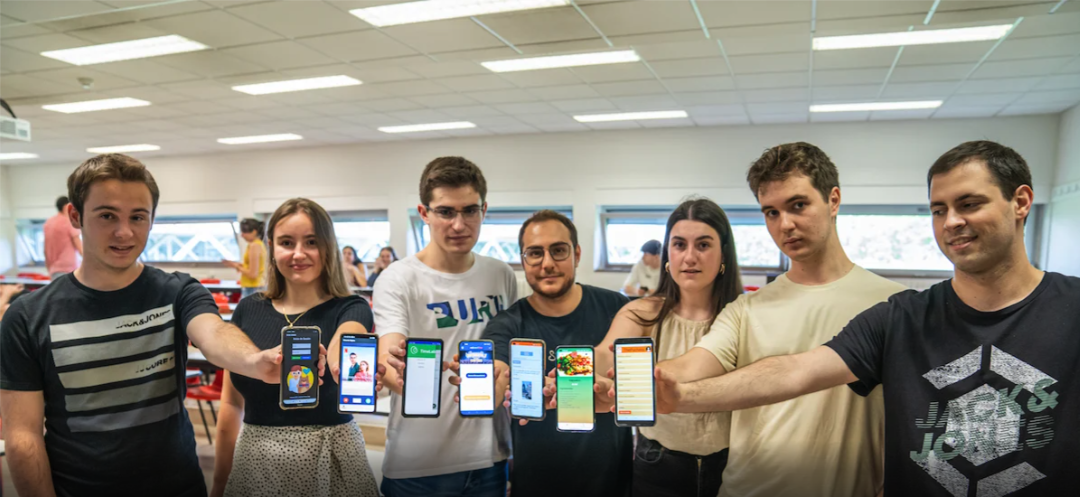 Los ingenieros informáticos de la UR diseñan nuevas aplicaciones para móviles