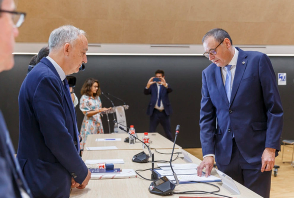 Cambio en la dirección de la Escuela Informática