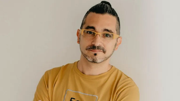 El ingeniero informático que triunfa en TikTok a base de consejos y trucos