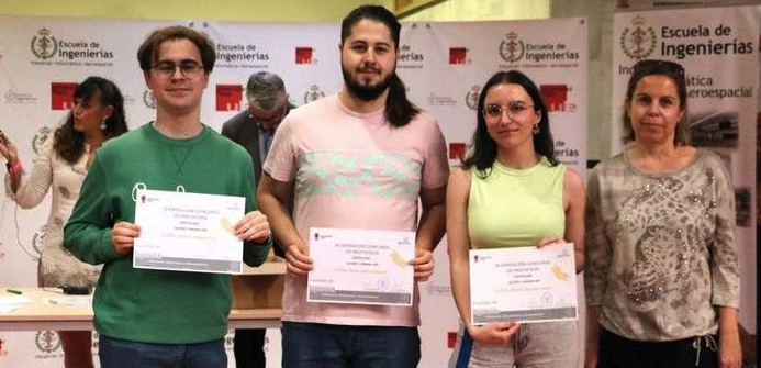 IntelliBell, desarrollado por un grupo de estudiantes de 4º de Ingeniería Informática de la Universidad de León, integra la privacidad y permite abrir la puerta de manera remota.