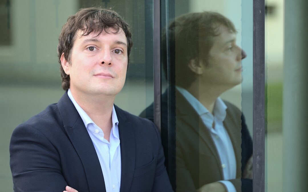 Eduardo Castelló Ferrer, profesor de Robótica de la IE University e investigador afiliado del MIT Media Lab