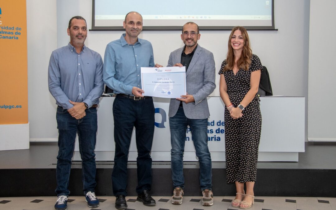 El alumno de Ingeniería Informática Sebastián Fernández, ganador del primer premio en Ingeniería y Arquitectura del Concurso Buenas Prácticas de la ULPGC-Santander