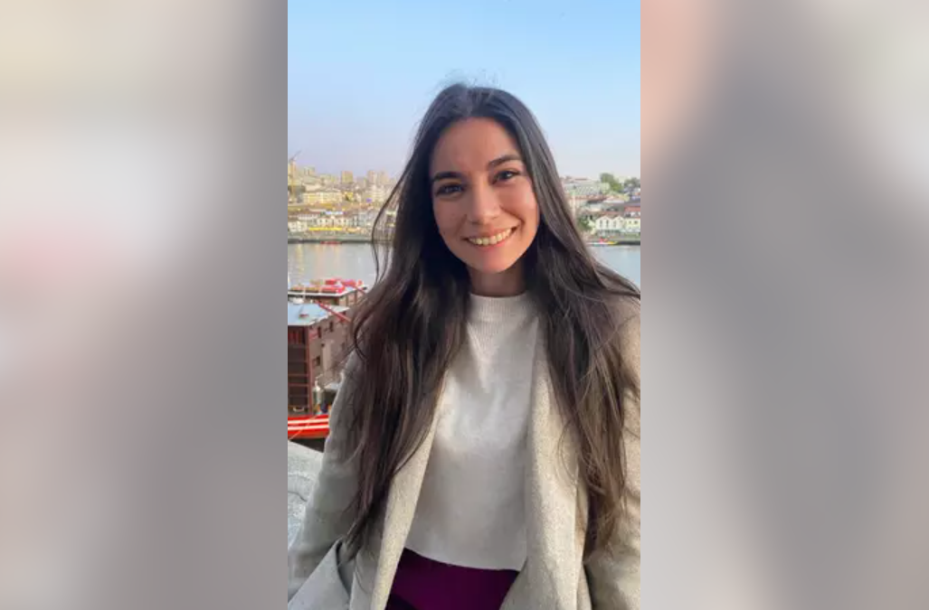 La investigadora postdoctoral Laura Melgar, galardonada con el Premio UNIA Digital a la Investigación