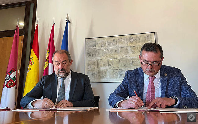La UCLM refuerza su colaboración con el Colegio Oficial de Ingeniería Informática de Castilla-La Mancha
