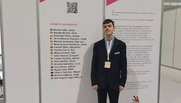 El compostelano que participa en las olimpiadas de FP: «La competición me permitirá saber de lo que soy capaz»