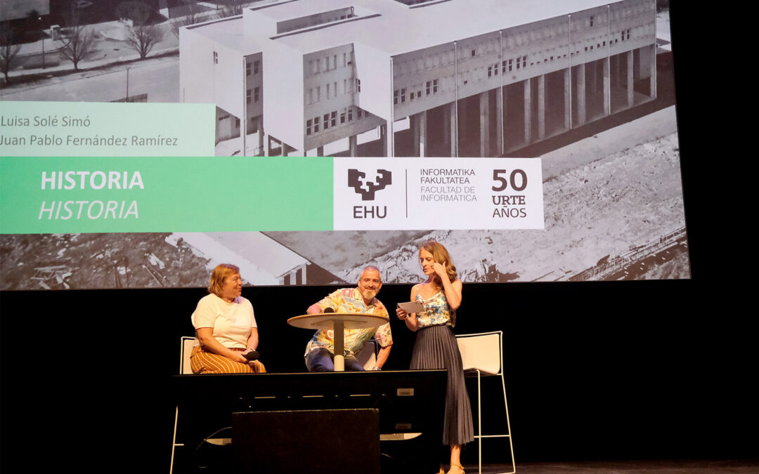 Crónica de la ceremonia del 50 aniversario de los estudios de informática en EHU UPV