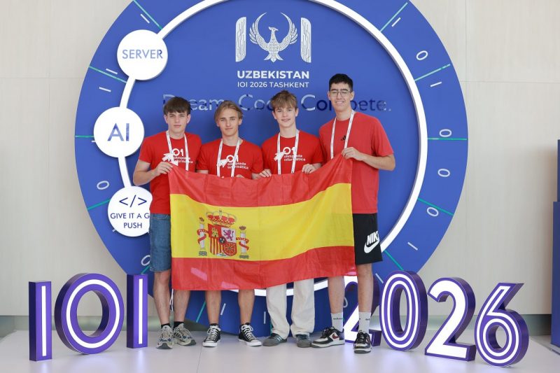 La delegación española brilla en la Olimpiada Internacional de Informática 2026, celebrada en Uzbekistán